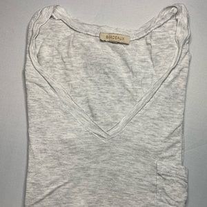Grey short sleeve shirt